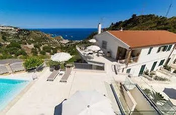 Bed and breakfast Sciccosa 2*