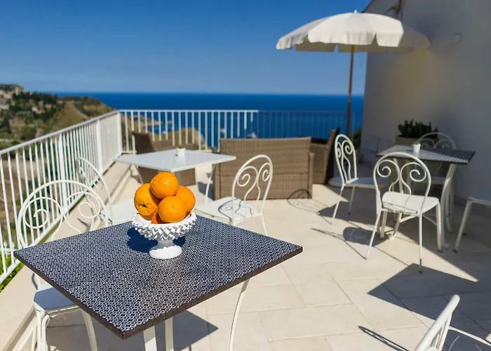 Sciccosa Alojamento de Acomodação e Pequeno-almoço Taormina