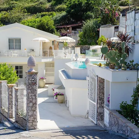 Bed and Breakfast Sciccosa Ταορμίνα